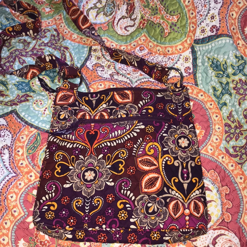 Brand new Vera cross body bag
